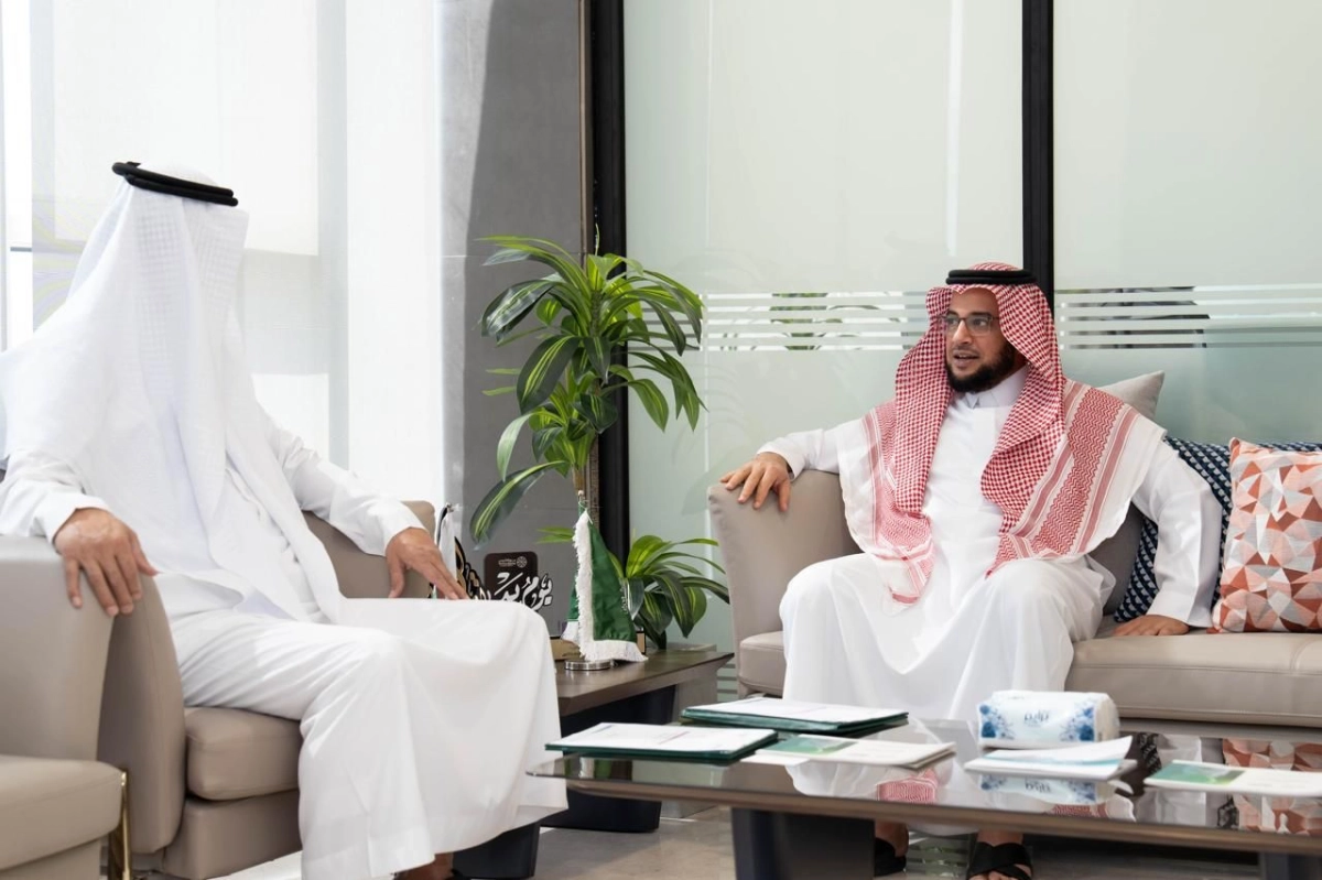 جمعية دارك للإسكان التنموي - توقيع اتفاقية مع الإشعاع الرقمي للاتصالات