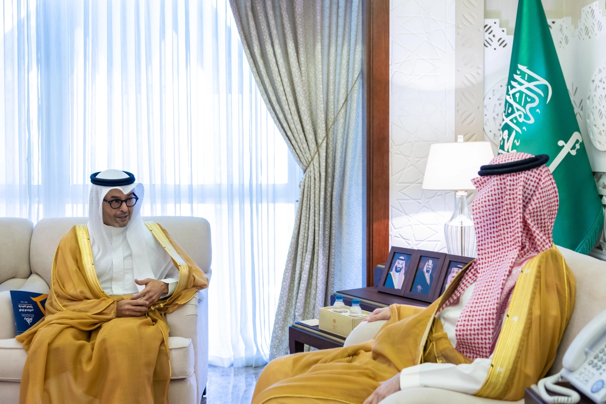 جمعية دارك للإسكان التنموي - سمو نائب أمير المنطقة الشرقية يستقبل رئيس وأعضاء مجلس إدارة جمعية دارك للإسكان التنموي