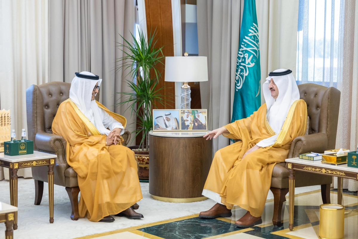 جمعية دارك للإسكان التنموي - سمو أمير المنطقة الشرقية يستقبل رئيس وأعضاء مجلس إدارة جمعية دارك للإسكان التنموي بمناسبة انطلاق أعمال الجمعية