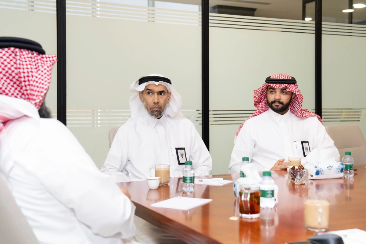 جمعية دارك للإسكان التنموي - وفد من جمعية البر بالأحساء يزورون جمعية دارك للإسكان التنموي